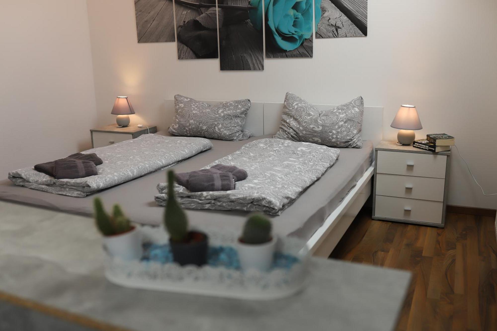Ferienwohnung Am Herzplatz เมมเมลส์ดอร์ฟ ภายนอก รูปภาพ